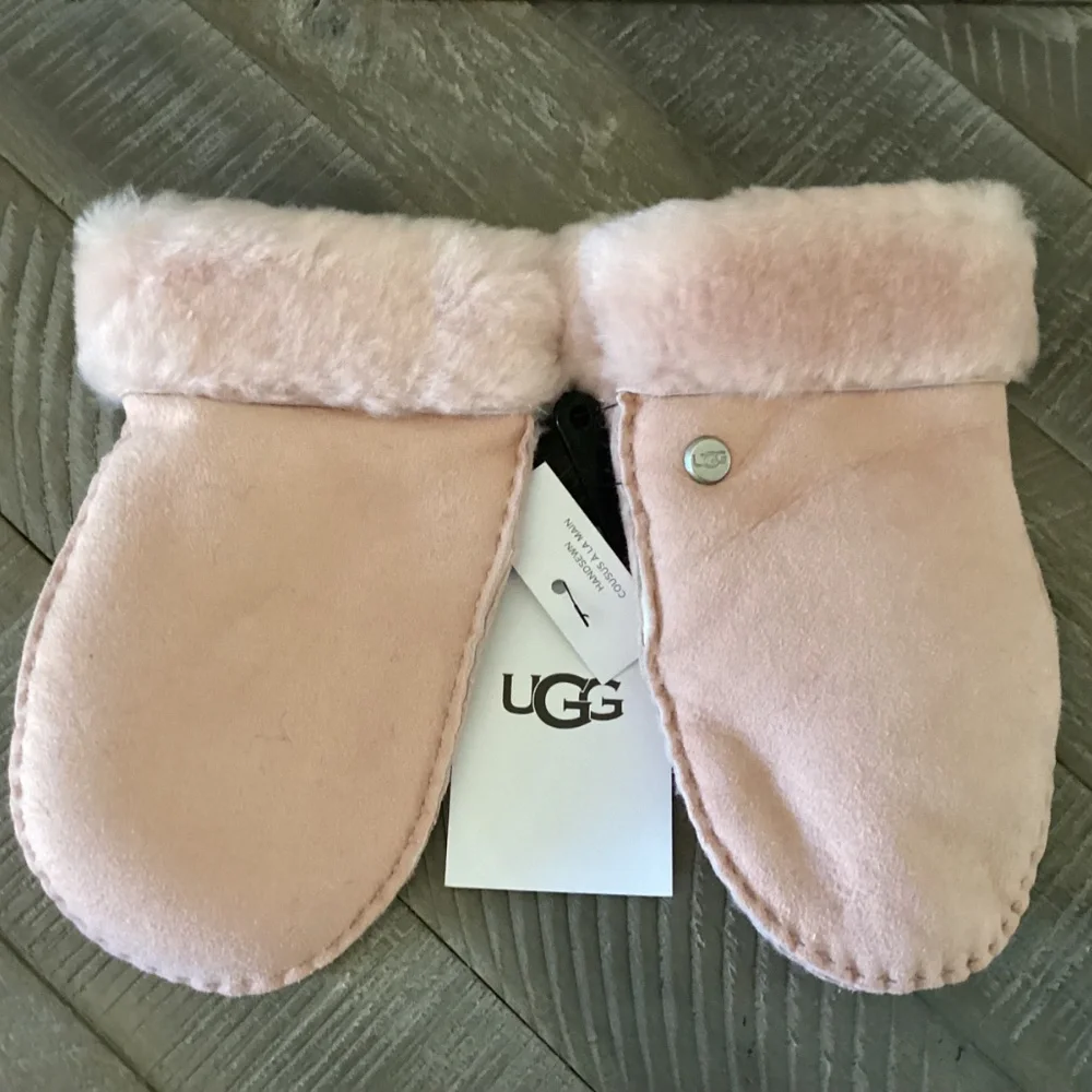 UGG® UGG Genuine Shearling Lined Mittens (Girls) 4-6 YR